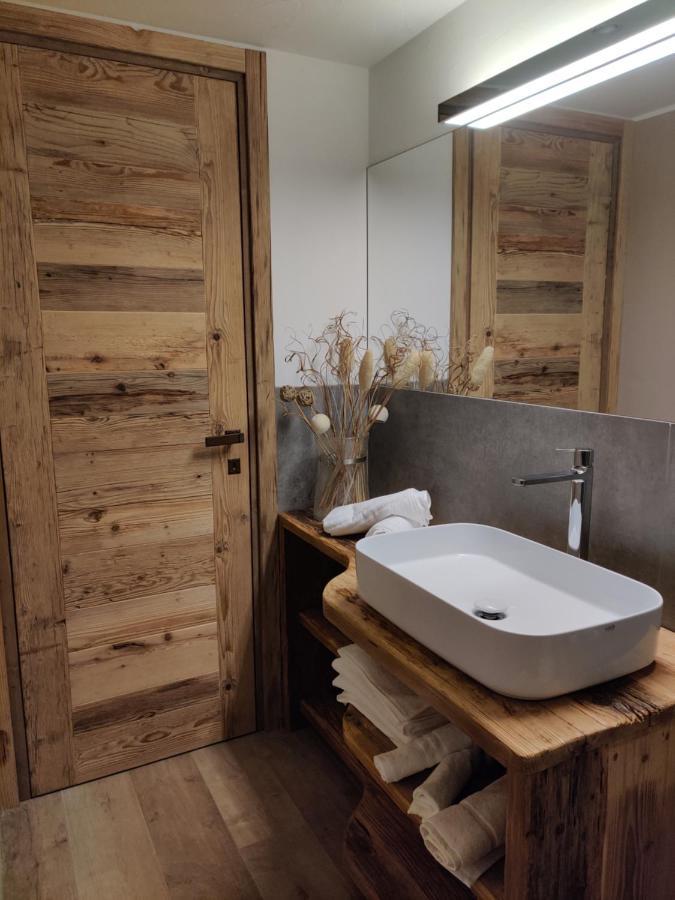 Apartamento Au Fond Du Bourg Aosta Exterior foto