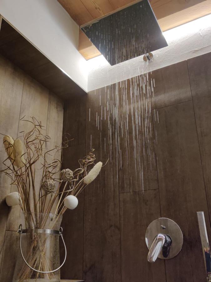 Apartamento Au Fond Du Bourg Aosta Exterior foto